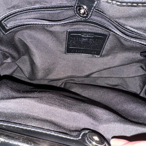 Coach Handbag; black and grey; Kiss lock; Great Buy; GOOD USED CONDITION! - Picture 14 of 14